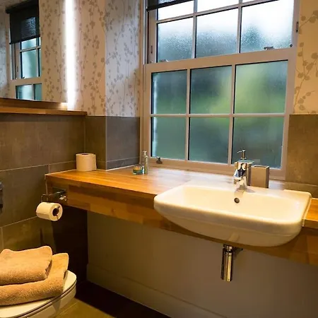 別荘 Langdale - 5 Bedrooms And 5 Bathrooms チャペル・スタイル