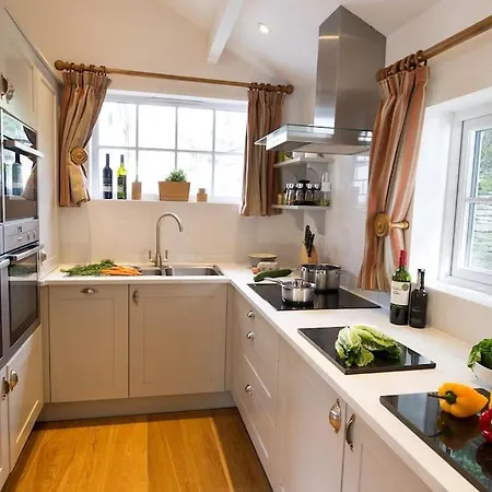 別荘 Langdale - 5 Bedrooms And 5 Bathrooms チャペル・スタイル
